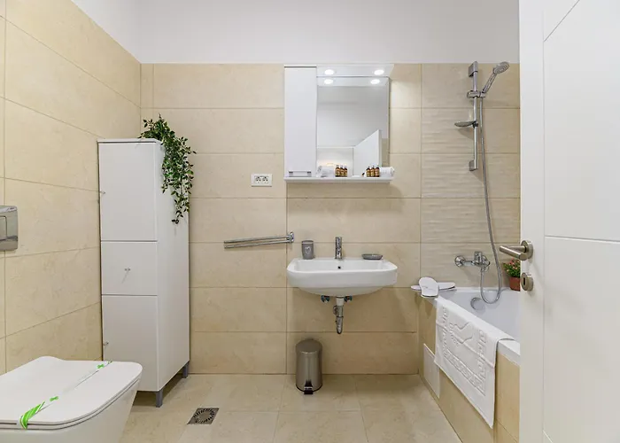 Lejlighed Sunny Loft & Parking 3