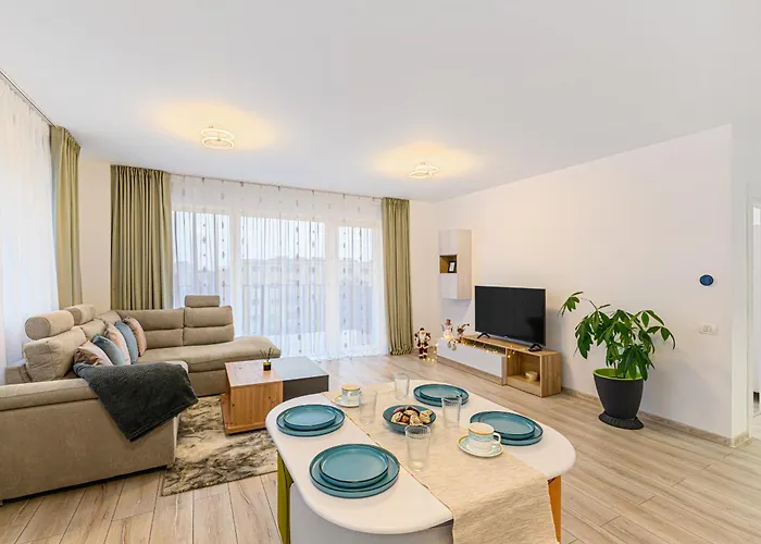 Sunny Loft & Parking 3 Lejlighed Braşov